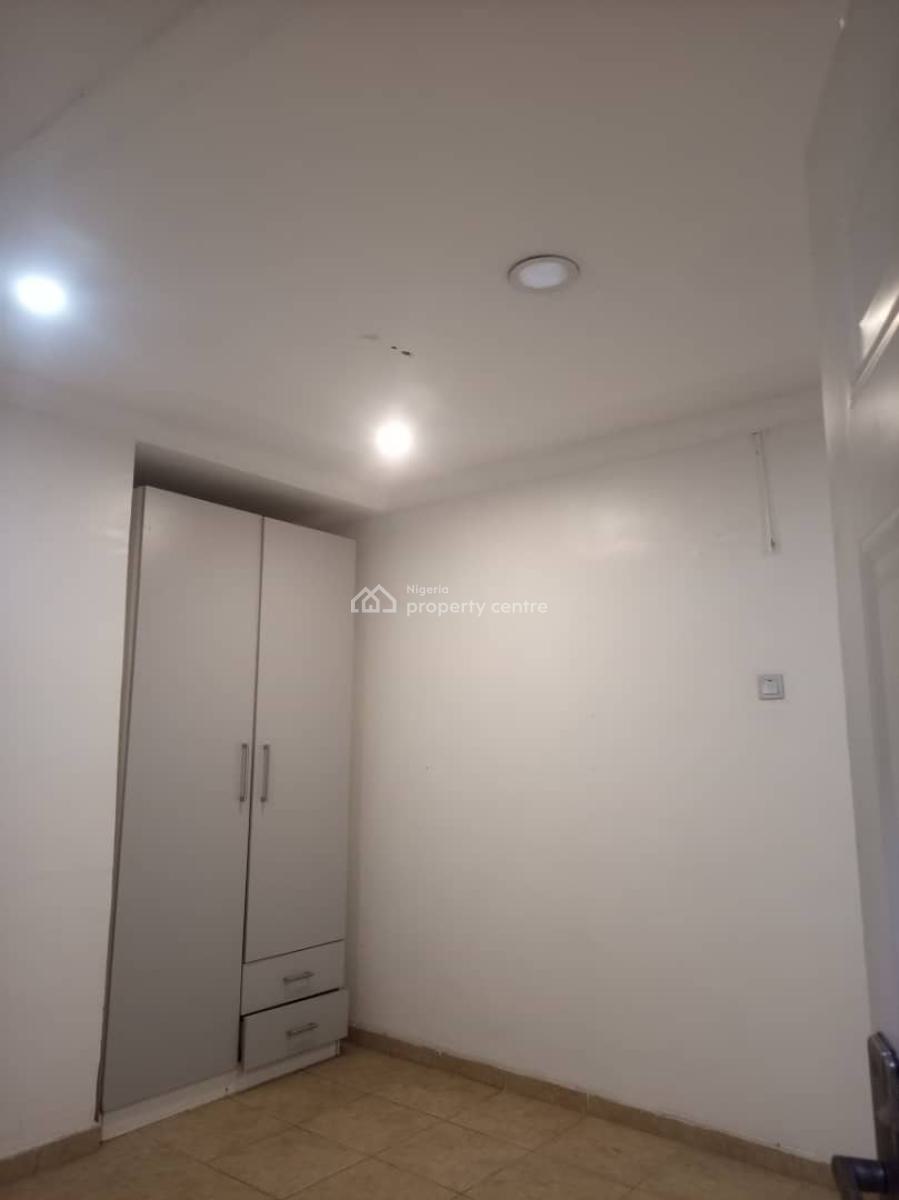 a Nice 1 Bedroom Flat(downstair), Ikate Elegushi, Lekki, Lagos, Mini Flat (room and Parlour) for Rent