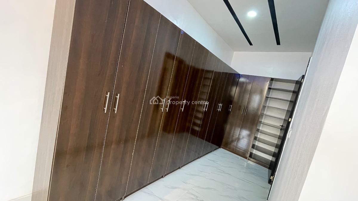 Spacious 4 Bedroom Semi Detached Duplex, Orchid, Lekki, Lagos, Semi-detached Duplex for Sale