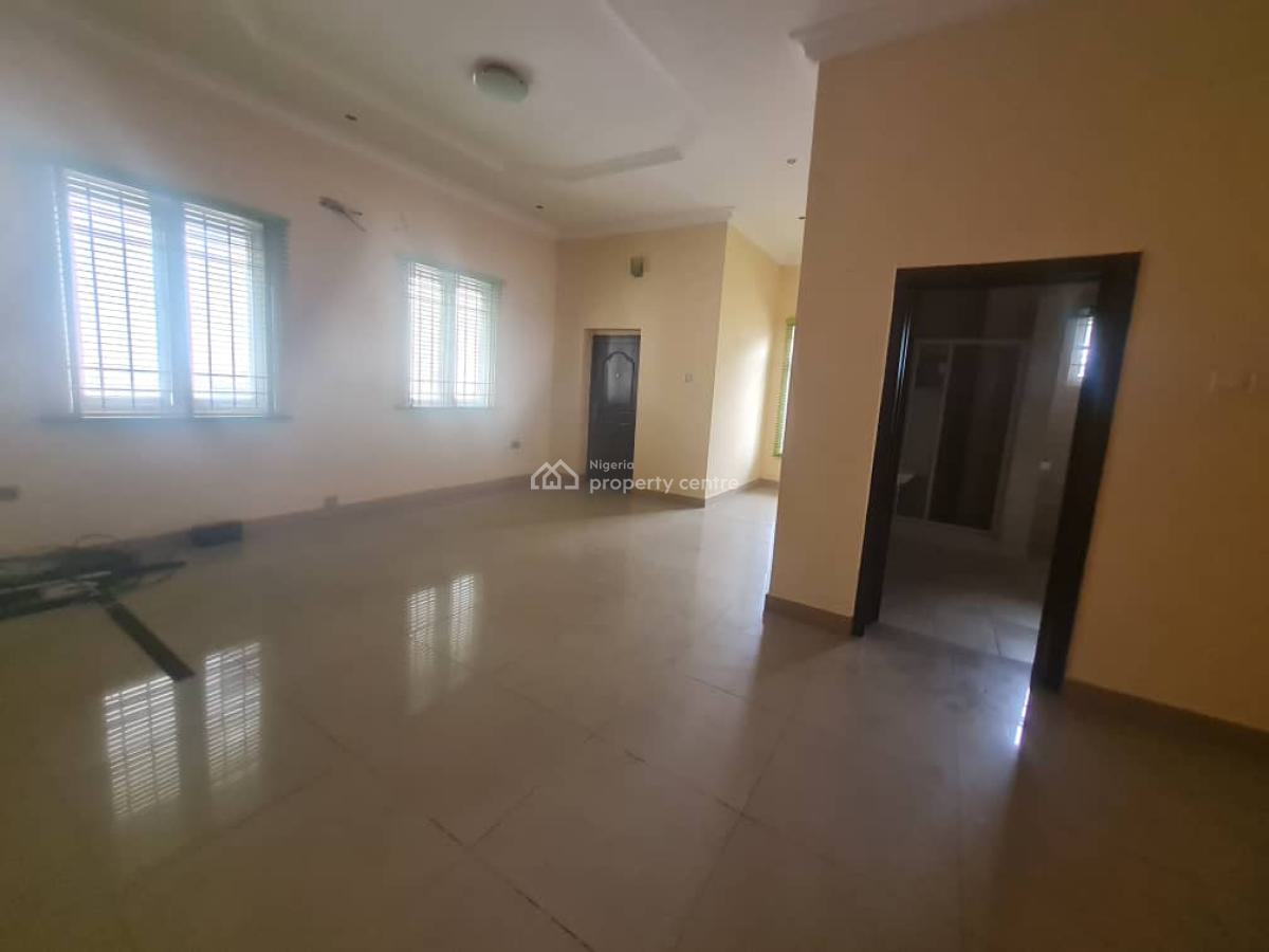 Beautiful Spacious Standard 5 Bedrooms Semi Detached Duplex, Idado Estate, Lekki, Lagos, Semi-detached Duplex for Rent