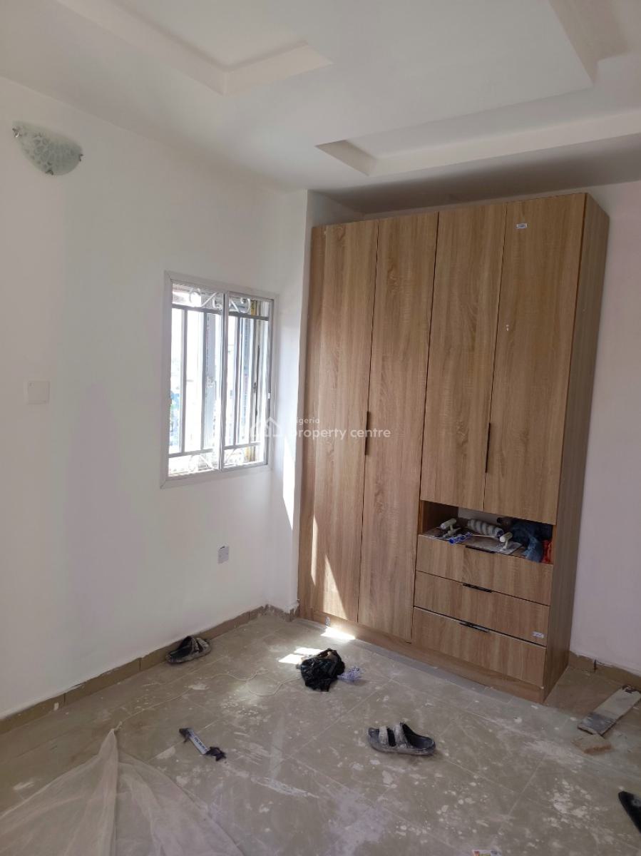 Newly Renovated Specious 2 Bedrooms Flats, Gwarinpa, Abuja, Flat / Apartment for Rent