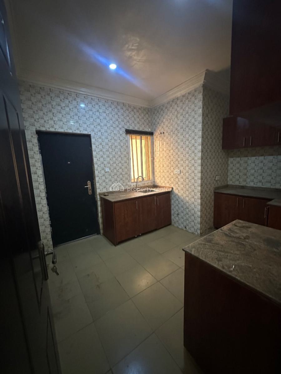 3 Bedroom Apartment, Life Camp, Abuja, Flat / Apartment for Rent