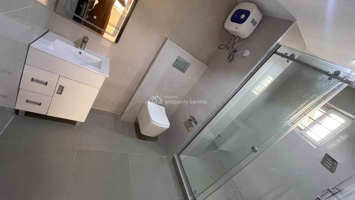 Lovely 3 Bedroom Flat, Phase 1, Lekki, Lagos, Block of Flats for Sale