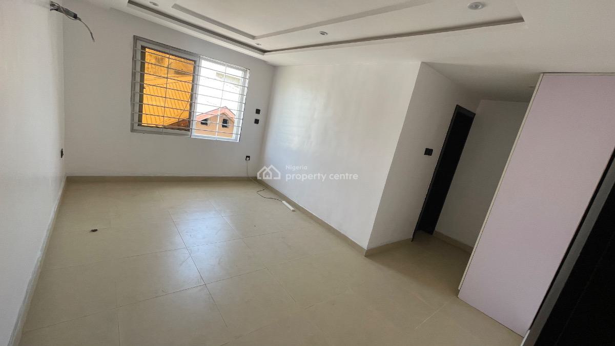 Lovely 3 Bedroom Flat, Phase 1, Lekki, Lagos, Block of Flats for Sale