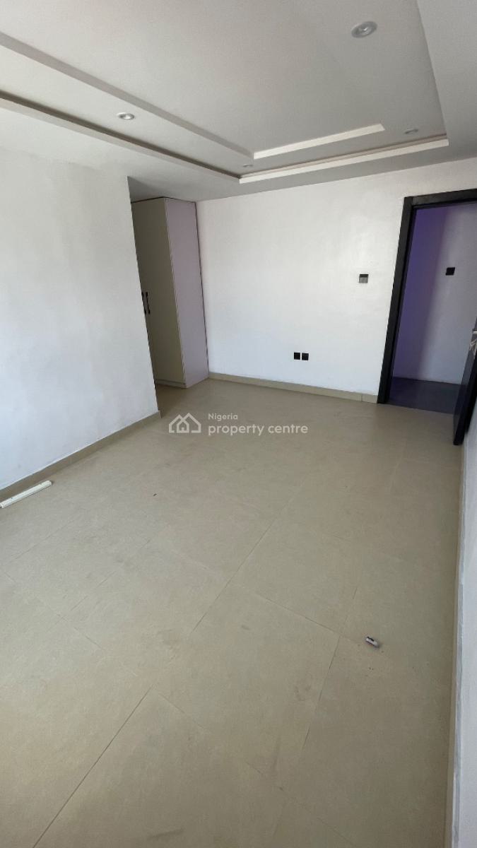 Lovely 3 Bedroom Flat, Phase 1, Lekki, Lagos, Block of Flats for Sale