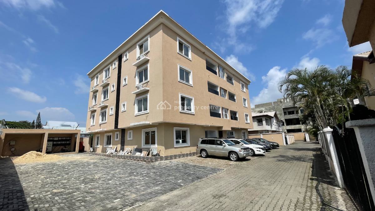 Lovely 3 Bedroom Flat, Phase 1, Lekki, Lagos, Block of Flats for Sale