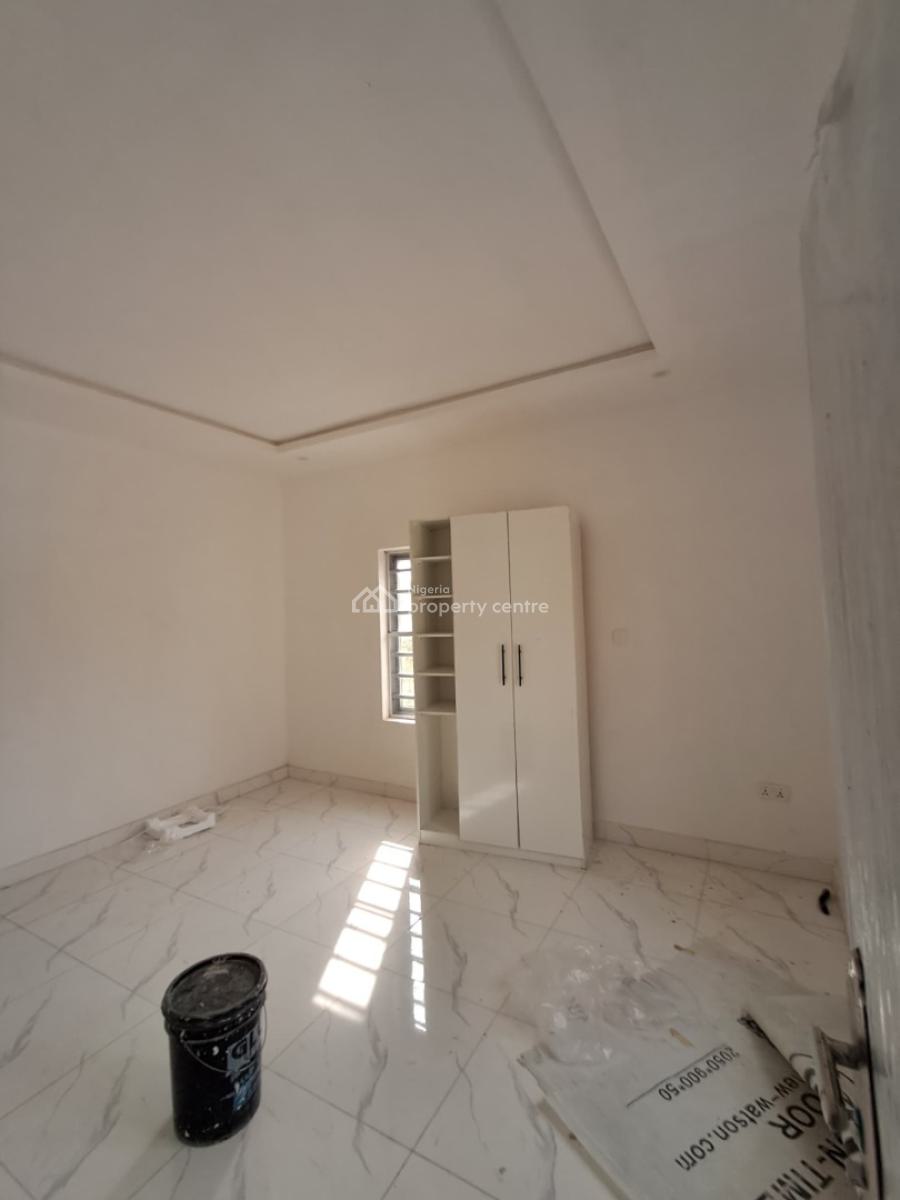 Brand New 2-bedroom Apartment with Spacious Bq, Chevron, Ologolo, Lekki, Lagos, Flat / Apartment for Rent