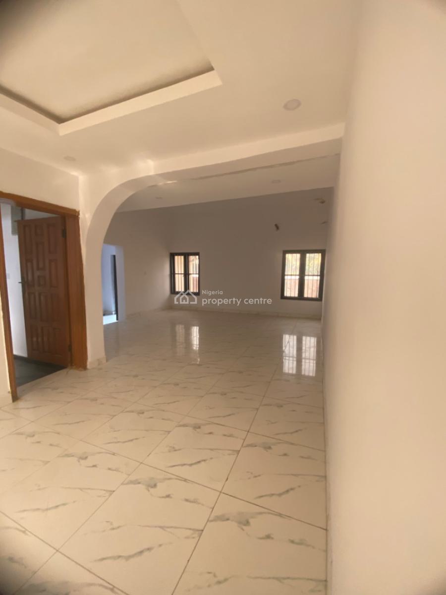 5 Bedrooms Semi Detached Duplex, Jakande, Lekki Phase 1, Lekki, Lagos, Semi-detached Duplex for Rent