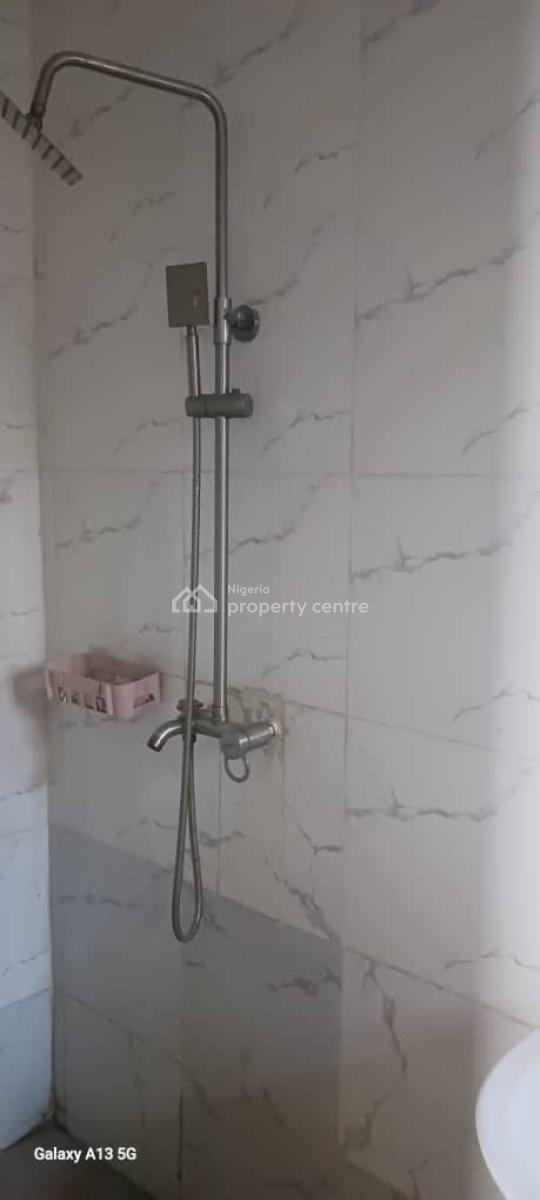 Self Contain Apartment, Ologolo, Lekki, Lagos, Self Contain (single Rooms) for Rent