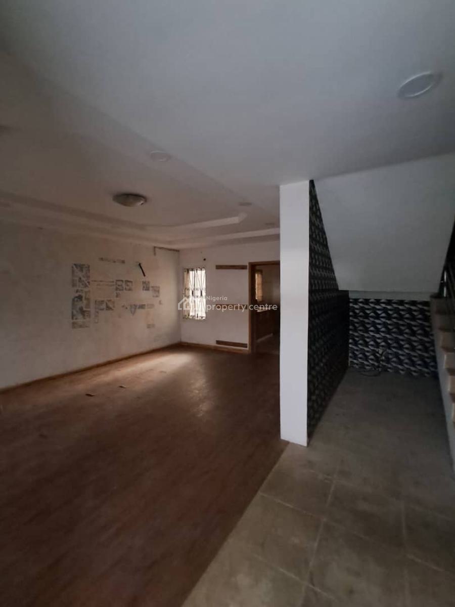 Spacious 4-bedroom Terrace with Bq, Igbo-efon, New Road Lekki Chevron, Lekki, Lagos, Terraced Duplex for Rent