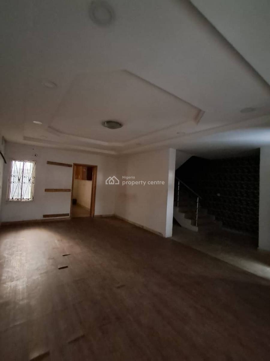Spacious 4-bedroom Terrace with Bq, Igbo-efon, New Road Lekki Chevron, Lekki, Lagos, Terraced Duplex for Rent