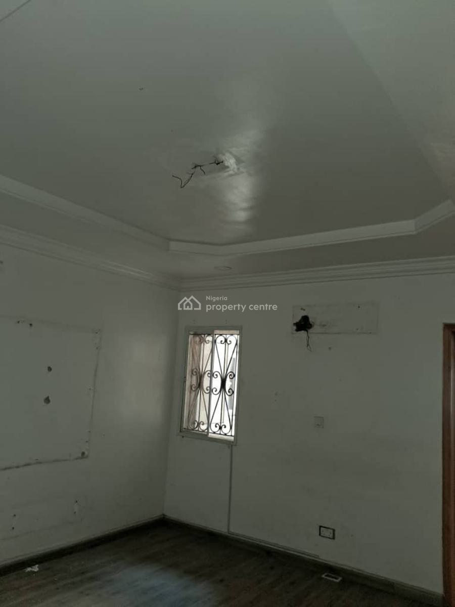 Spacious 4-bedroom Terrace with Bq, Igbo-efon, New Road Lekki Chevron, Lekki, Lagos, Terraced Duplex for Rent