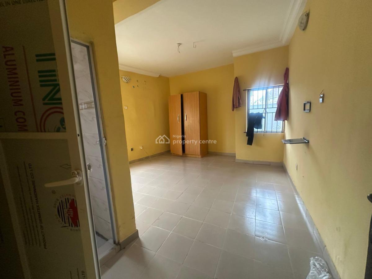 3 Bedroom Apartment, Ajao Estate, Isolo, Lagos, Flat / Apartment for Rent