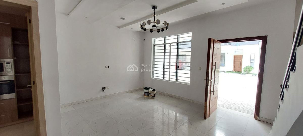 Well Maintained 4 Bedroom Terrace Duplex, Orchid Road, Lekki, Lagos, Terraced Duplex for Sale