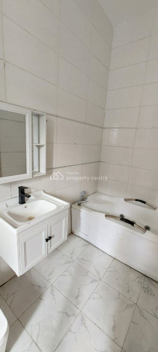 Well Maintained 4 Bedroom Terrace Duplex, Orchid Road, Lekki, Lagos, Terraced Duplex for Sale