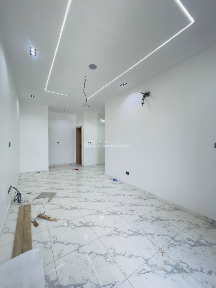 Contemporary 2 Bed Apartment with Communal Gym and Swimming Pool, Orchid, Lekki, Lagos, Flat / Apartment for Sale