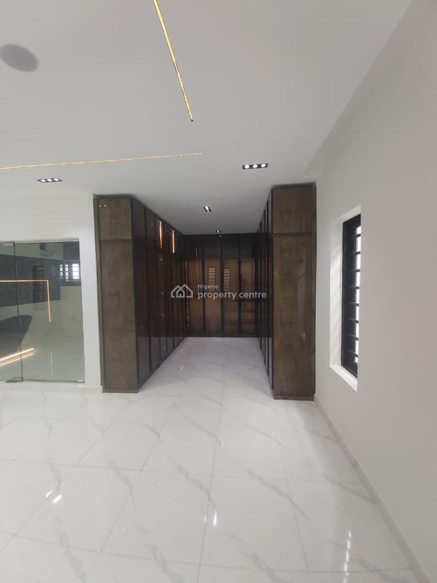 Luxury 5-bedroom Detached Duplex with Bq, Royal Garden, Orchid, Lekki Phase 2, Lekki, Lagos, Detached Duplex for Sale