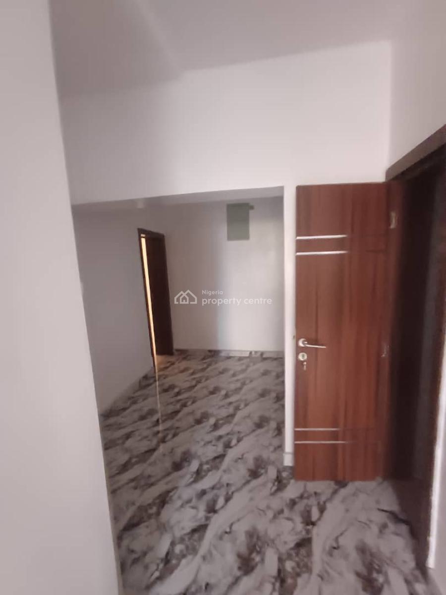 Sharp 3 Bed Room Apartment, Off Admiralty Way, Lekki Phase 1, Lekki, Lagos, Flat / Apartment for Rent