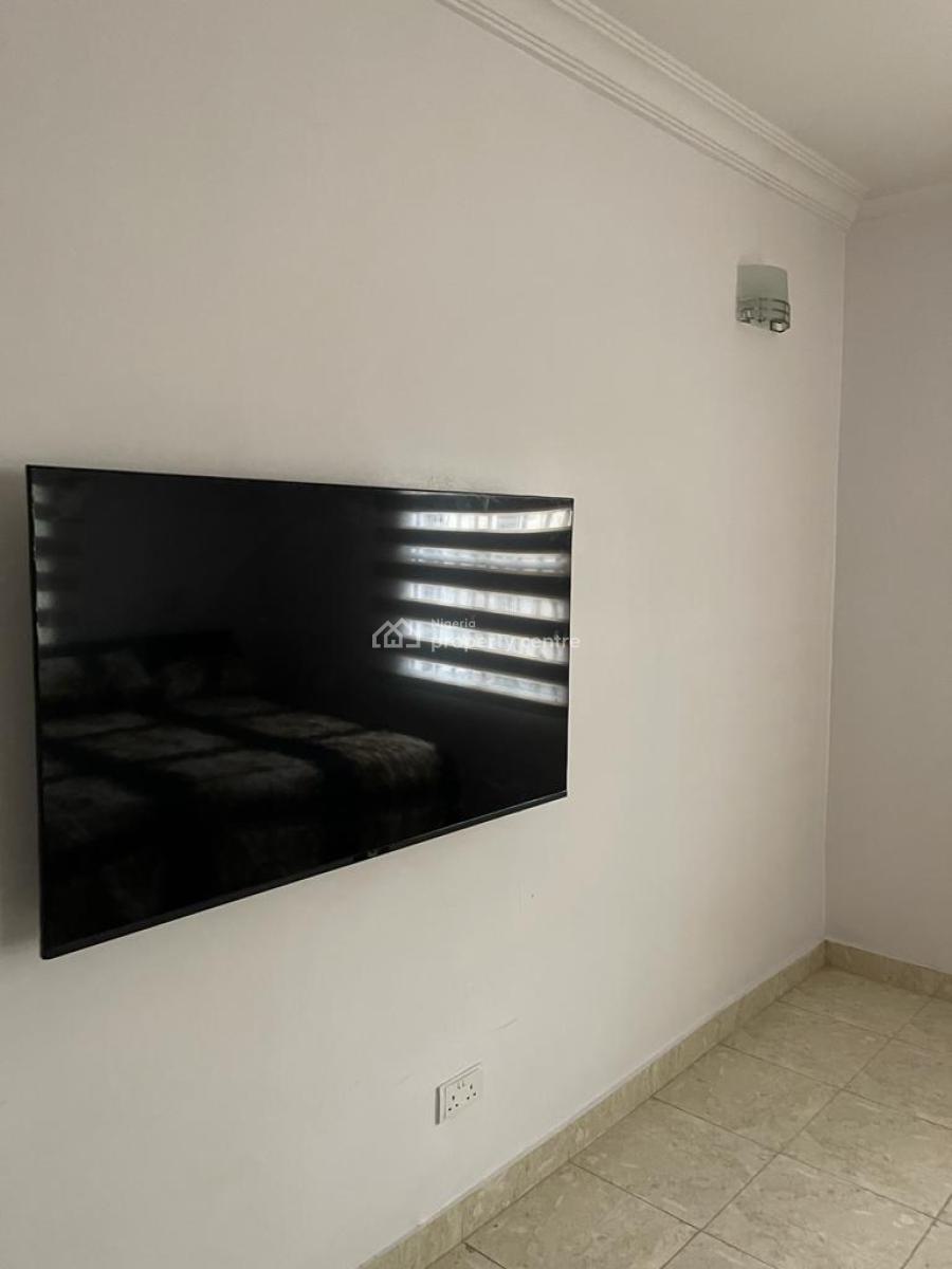 1 Bedroom Apartment, Gra Phase 2, Magodo, Lagos, Mini Flat (room and Parlour) Short Let