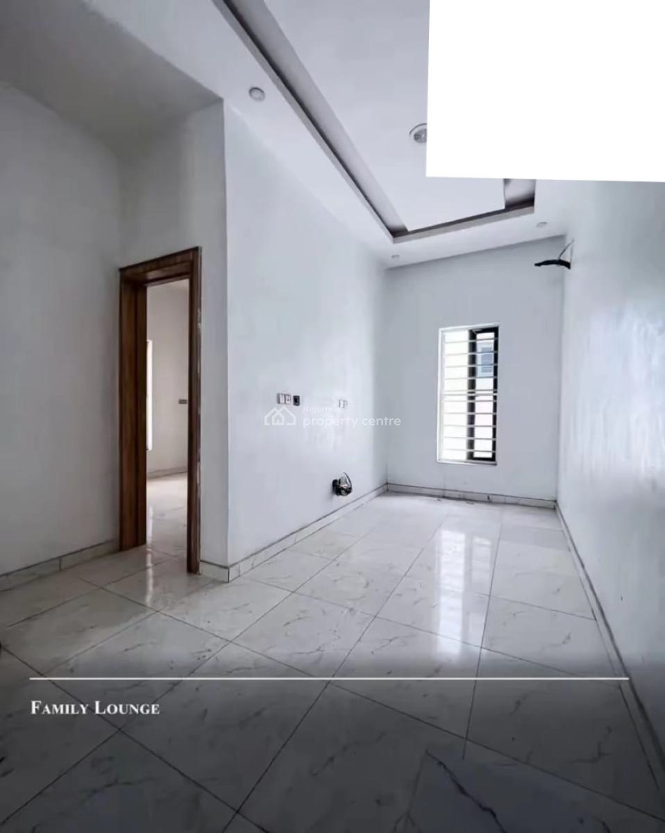 5 Bedroom Detached House with Boys Quarters., Chevron, Lekki, Lagos, Detached Duplex for Sale