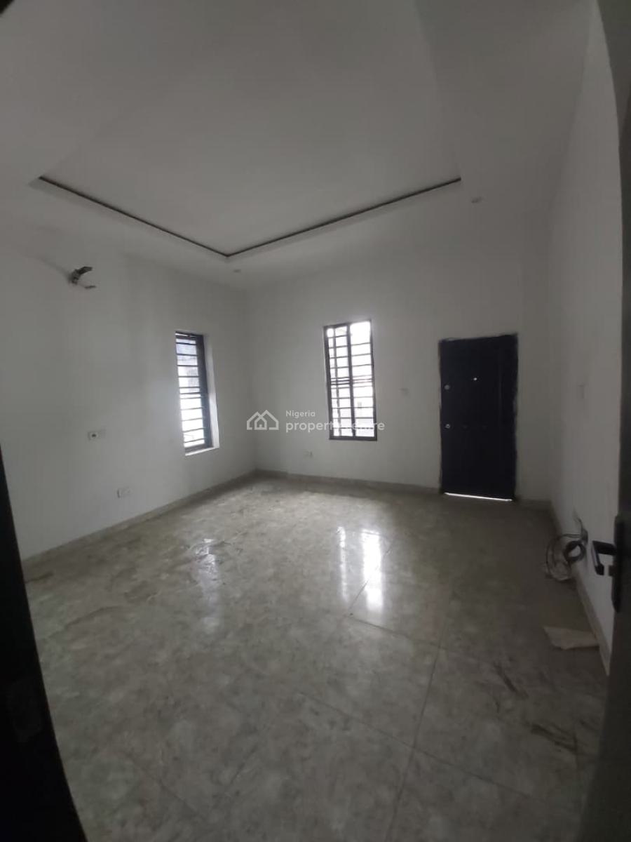 Luxurious 4 Bedroom Semi-detached with Bq., Royal Pine Orchid, Lekki Phase 2, Lekki, Lagos, Semi-detached Duplex for Sale