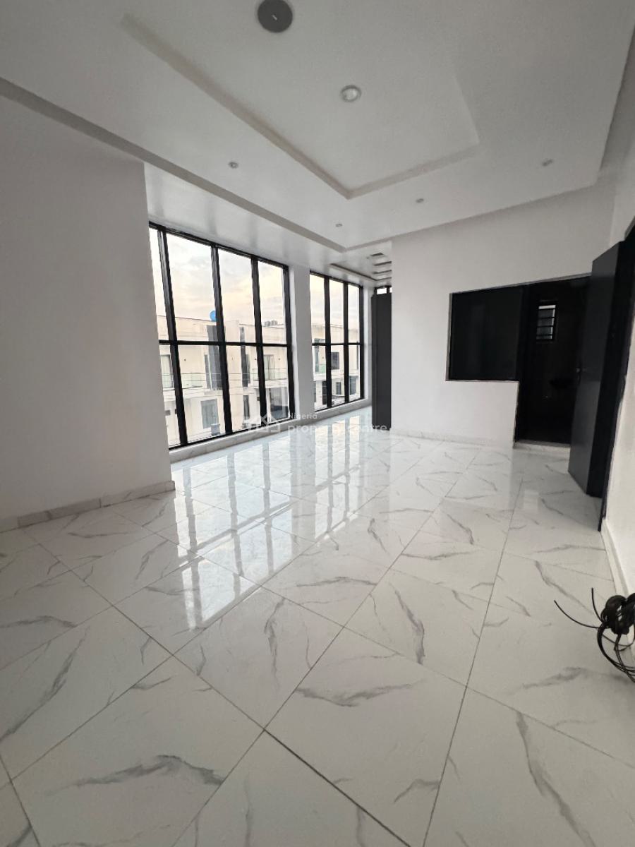 5 Bedroom Detached House, Ajah, Lagos, Detached Duplex for Sale