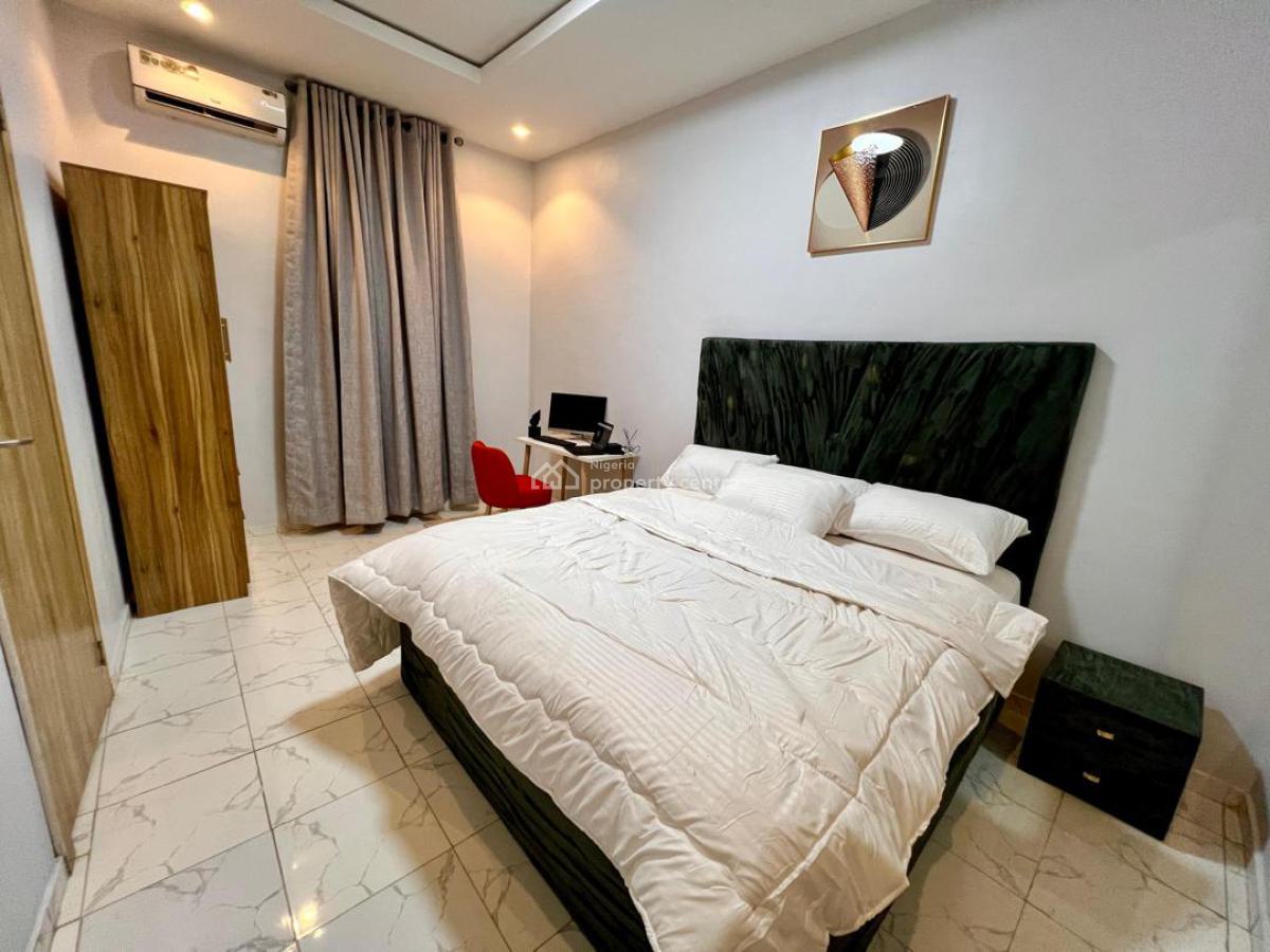 a Mini Flat, By Mobile, Igboefon/newroad, Lekki, Lagos, Mini Flat (room and Parlour) Short Let