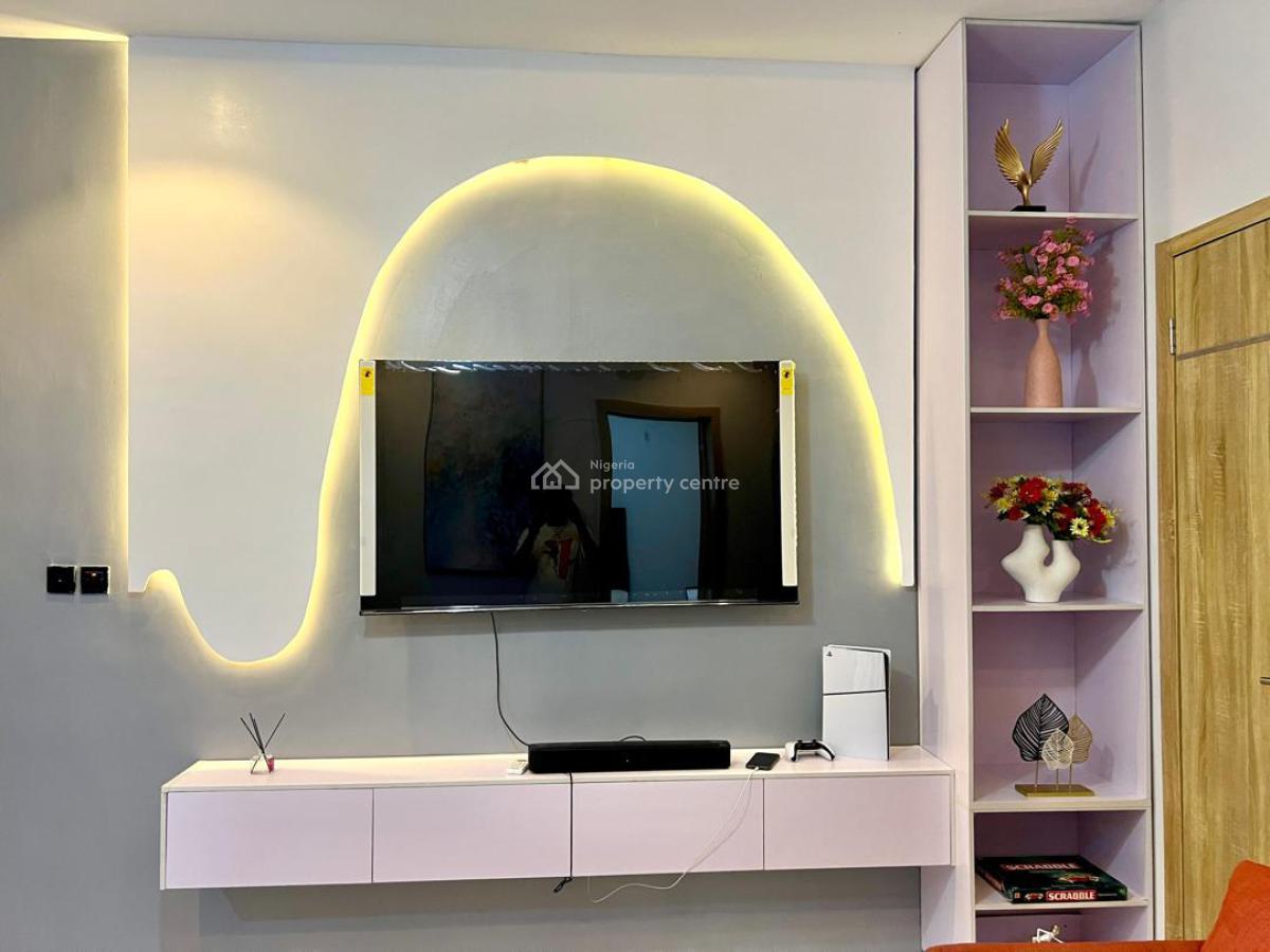 a Mini Flat, By Mobile, Igboefon/newroad, Lekki, Lagos, Mini Flat (room and Parlour) Short Let