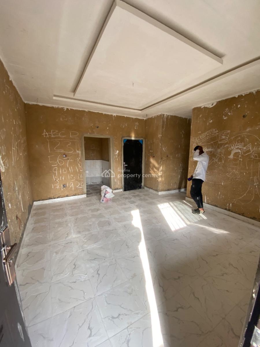 Newly Built 2-bedroom Flat All Rooms En-suite + Visitors Toilet, Off Kilo Bustop, Surulere, Lagos, House for Rent