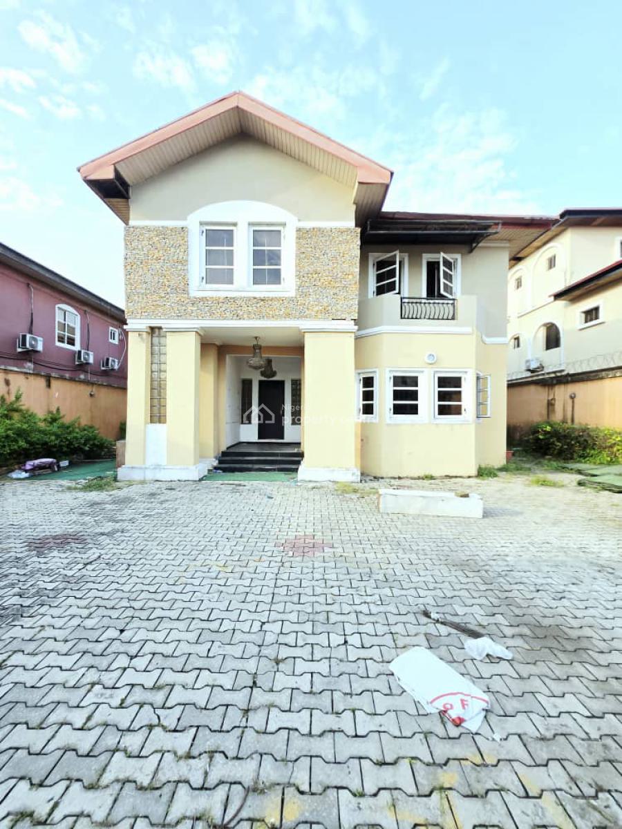 Commercial 5 Bedroom Detached House, Lekki Phase 1, Lekki, Lagos, Office Space for Rent