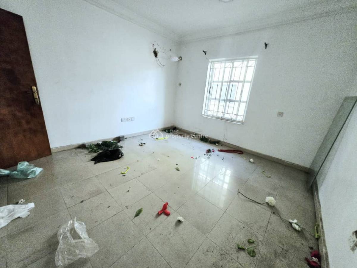 Commercial 5 Bedroom Detached House, Lekki Phase 1, Lekki, Lagos, Office Space for Rent