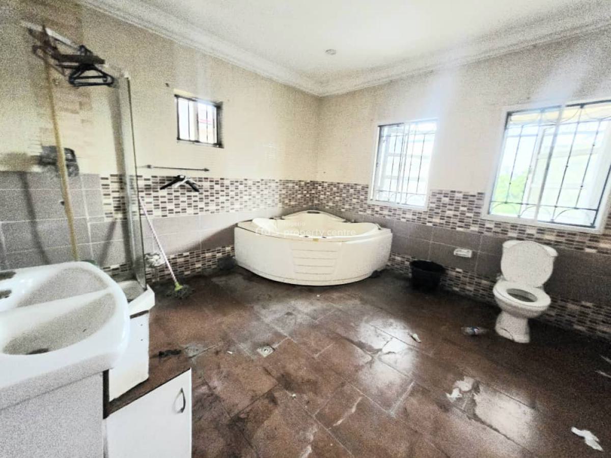 Commercial 5 Bedroom Detached House, Lekki Phase 1, Lekki, Lagos, Office Space for Rent