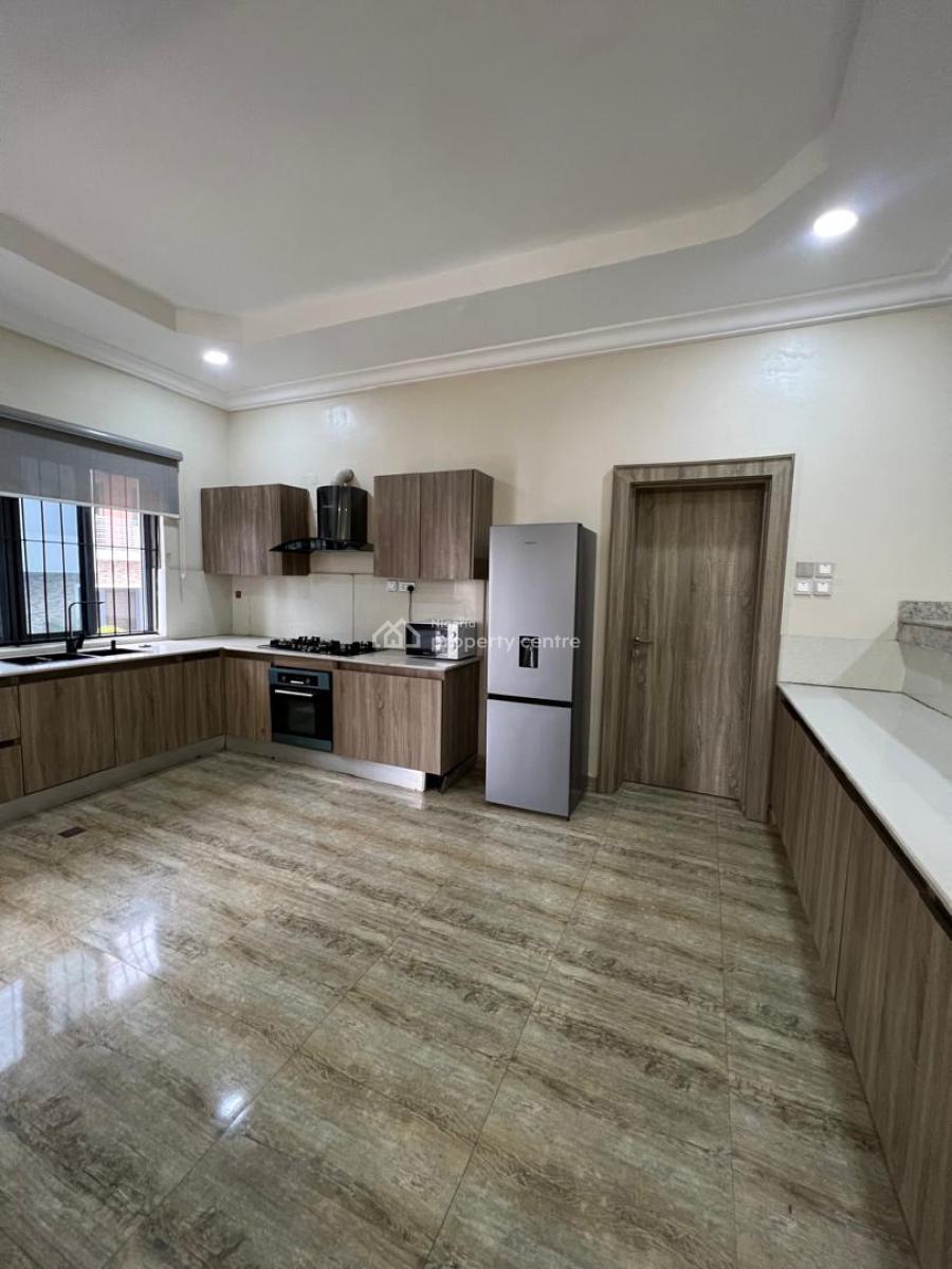 2-bedroom Apartment, Guzape District, Abuja, Flat / Apartment for Rent