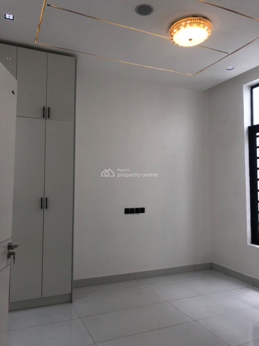 5 Bedroom Detached Duplex., 2nd Tollgate, Lekki, Lagos, Flat / Apartment for Sale