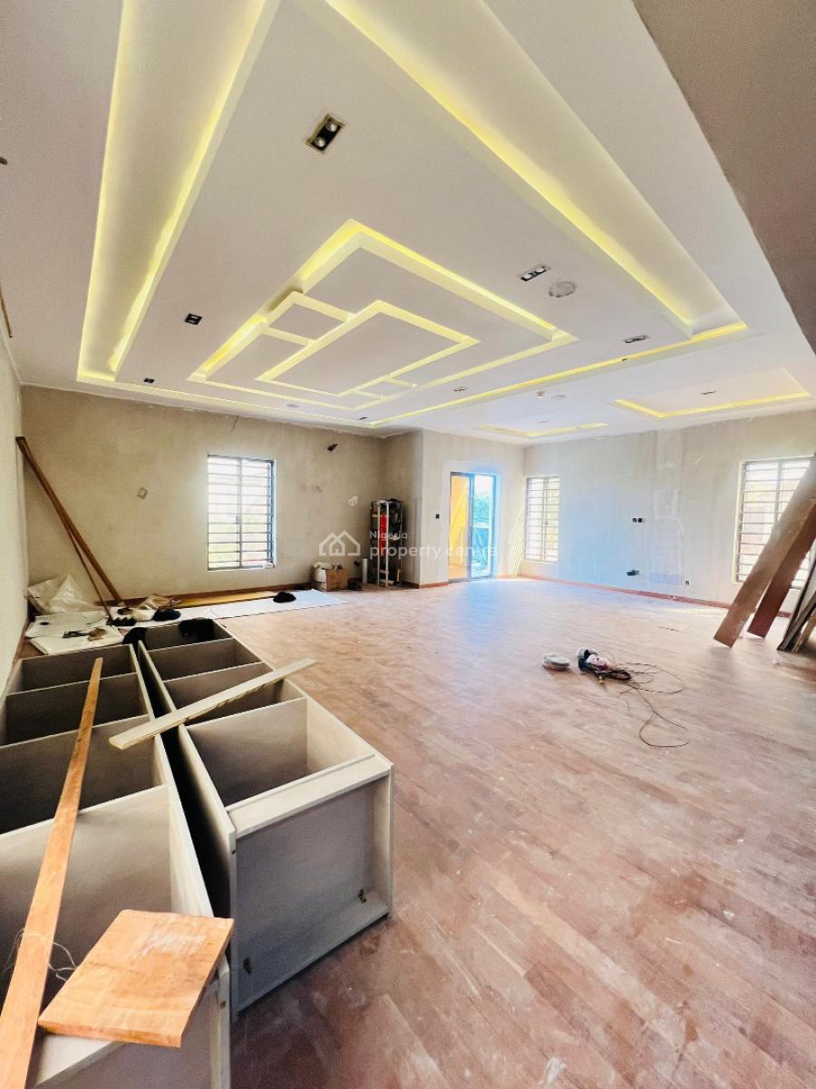 Beautifully Crafted 7 Bedroom Mansion Plus Bq in a Serene Location., Mansion., Ikeja Gra, Ikeja, Lagos, Detached Duplex for Sale