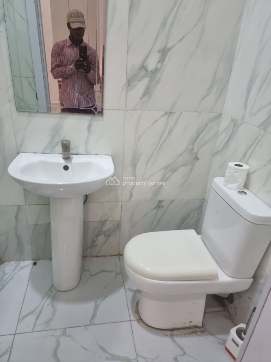 5 Bedrooms Fully Detached Duplex with Bq, Chevron, Lekki, Lagos, Detached Duplex for Rent