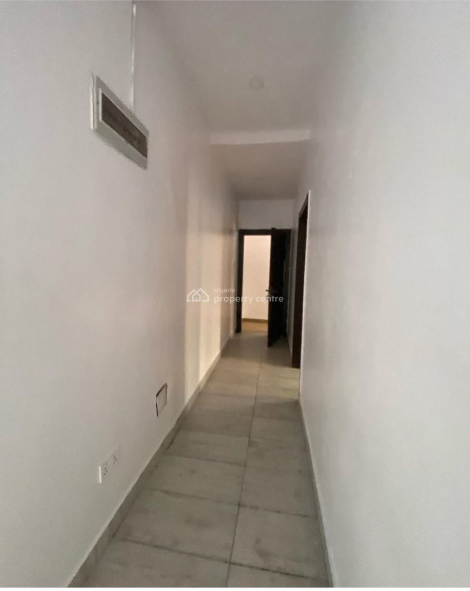 Excellent 2 Bedroom Flat, Badore, Ajah, Lagos, Flat / Apartment for Rent