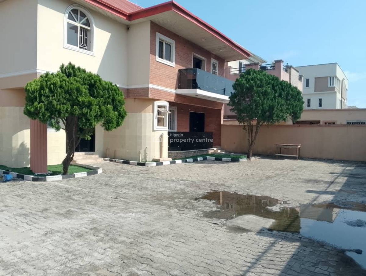 Room Selfcom, U3 Estate, Lekki Phase 1, Lekki, Lagos, Flat / Apartment for Rent