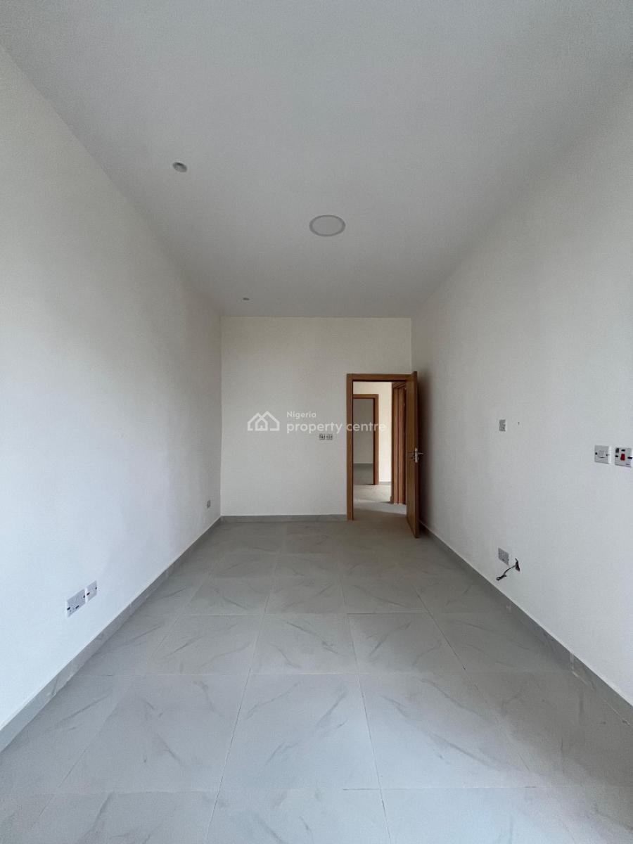 Pristine 2 Bedroom Apartment in a Secluded Estate, Ikeja, Lagos, Flat / Apartment for Sale