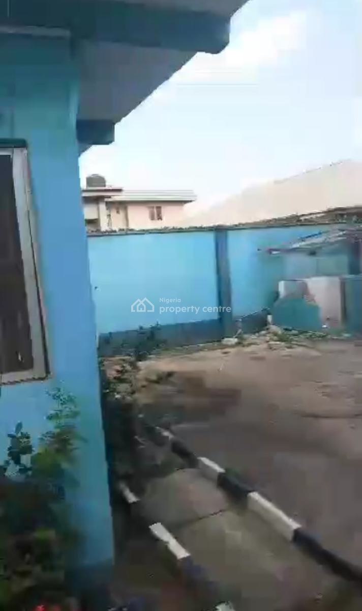 5-bedroom Duplex with 2 Units of Mini Flats Sitting on 1,200sqm, Omole Phase 1, Ikeja, Lagos, Commercial Property for Rent