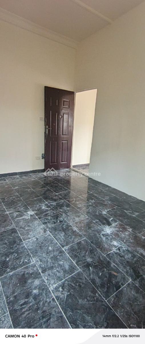 Mini Flat, Lekki County Estate, Lekki, Lagos, Mini Flat (room and Parlour) for Rent