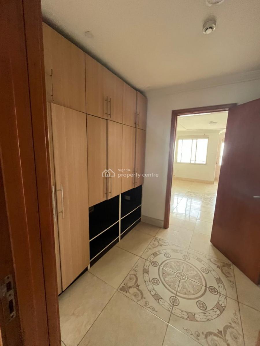 a One 1 Bedroom Apartment Or Miniflat with Balcony, Off Admiralty Way, Lekki Phase 1, Lekki, Lagos, Mini Flat (room and Parlour) for Rent