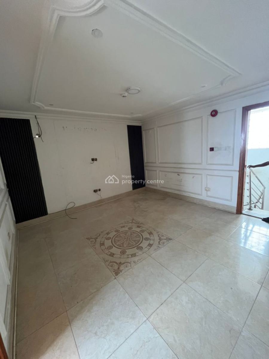 a One 1 Bedroom Apartment Or Miniflat with Balcony, Off Admiralty Way, Lekki Phase 1, Lekki, Lagos, Mini Flat (room and Parlour) for Rent