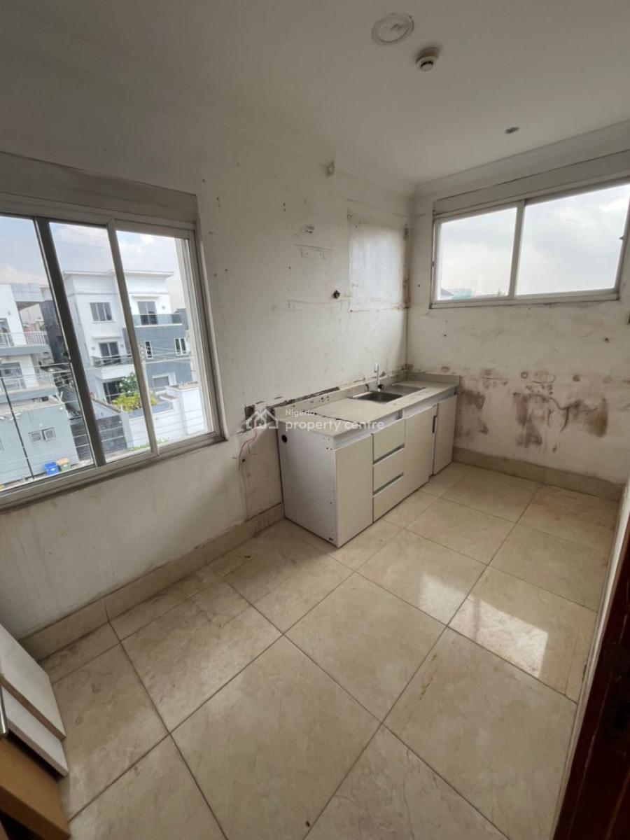 a One 1 Bedroom Apartment Or Miniflat with Balcony, Off Admiralty Way, Lekki Phase 1, Lekki, Lagos, Mini Flat (room and Parlour) for Rent