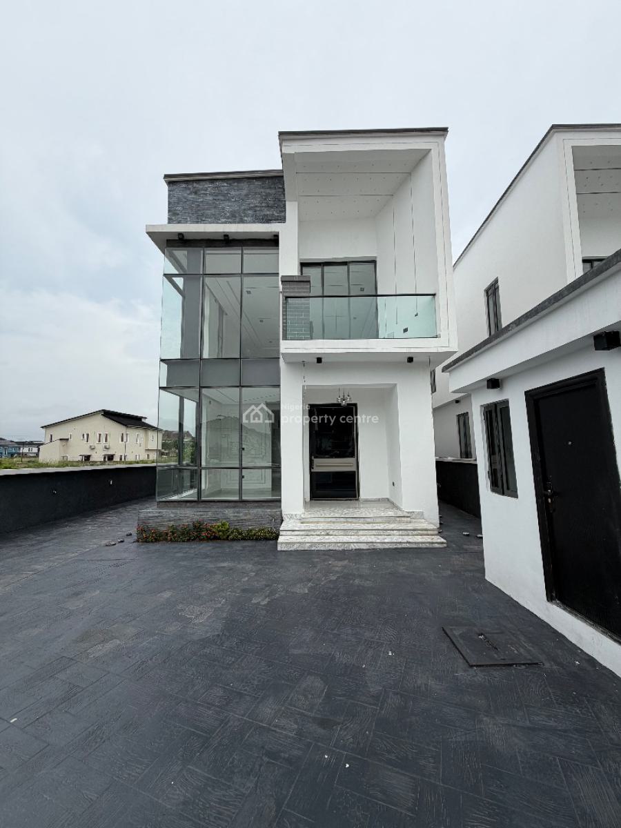 Spacious 6bedroom Fully Detached House with Bq, Royal Garden Estate, Jahi, Abuja, Detached Duplex for Sale