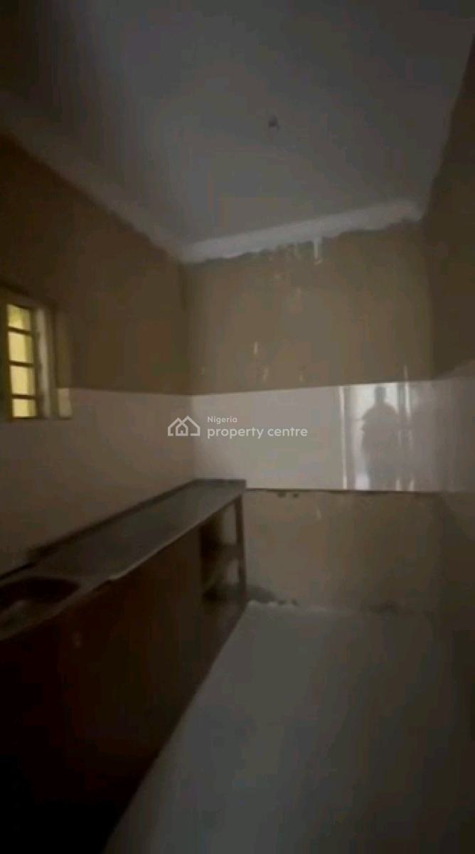Standard and Spacious Mini Flat, Pedro, Gbagada, Lagos, Mini Flat (room and Parlour) for Rent