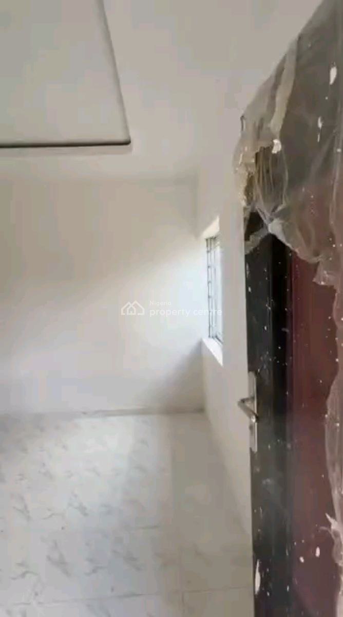 Standard and Spacious Mini Flat, Pedro, Gbagada, Lagos, Mini Flat (room and Parlour) for Rent