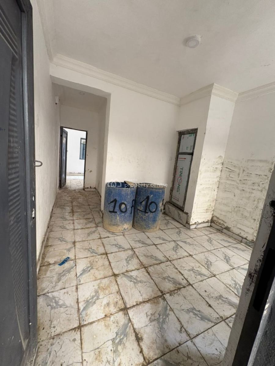 Standard and Newly Built Mini Flat, Palmgrove, Shomolu, Lagos, Mini Flat (room and Parlour) for Rent