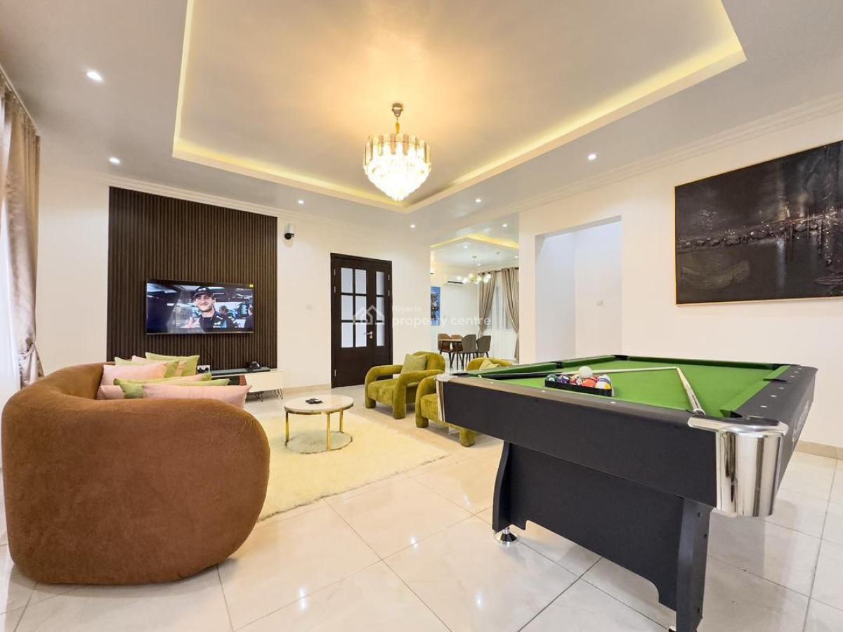 New Luxury Two Bedroom with Ps5  & Snooker Board  in Lekki Phase 1, Lekki Phase 1, Lekki, Lagos, Flat / Apartment Short Let