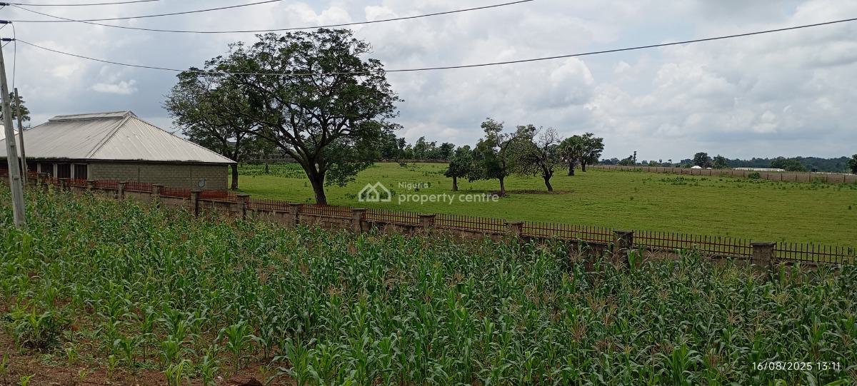 5 Hectares Fenced Round Mix Used Land, Karu, Nasarawa, Karu, Nasarawa, Mixed-use Land for Sale