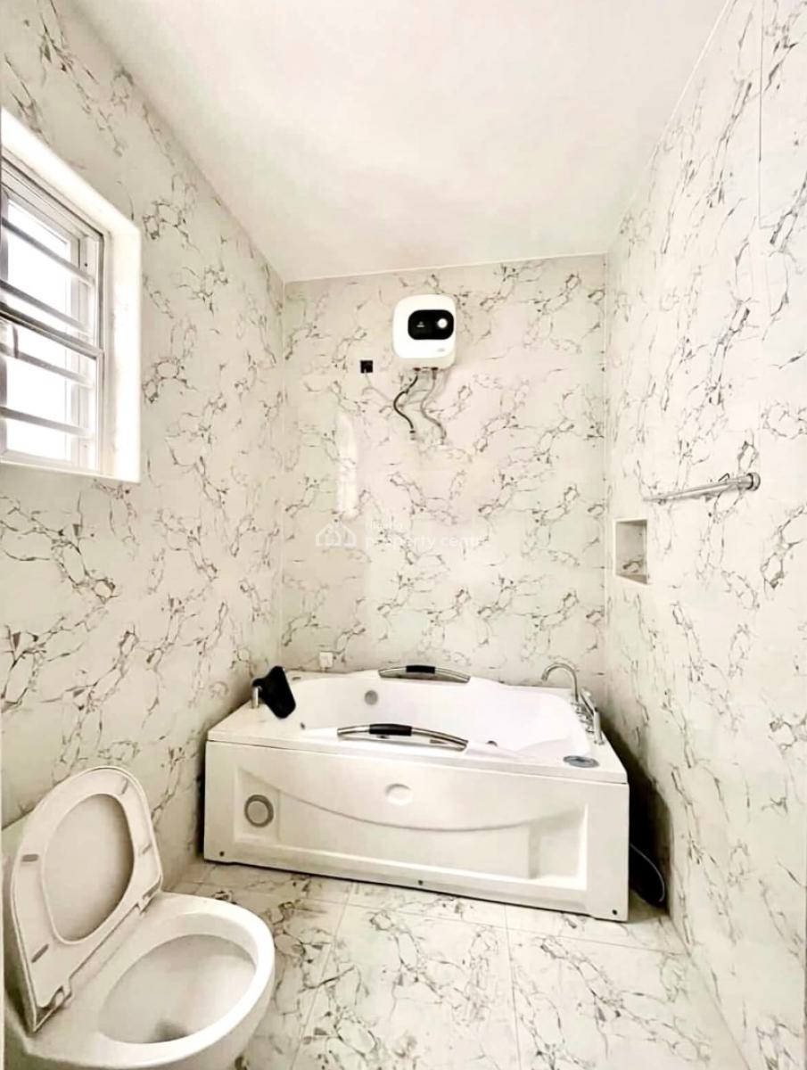 Well Built 4bedroom Detached House +bq Now Available, Orchid Road, Lekki, Lagos, Detached Duplex for Rent